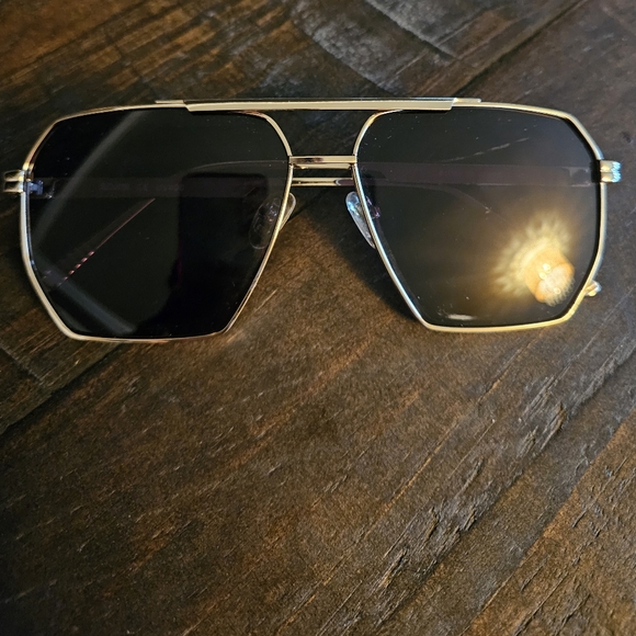 SOJOS Retro Oversized Aviator Polarized Sunglasses - Picture 4 of 4